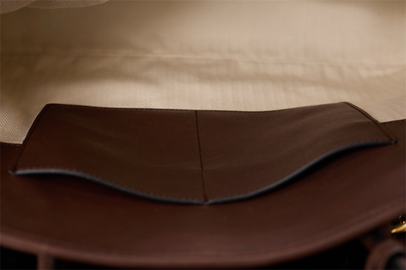 미우미우 미우미우 아방뛰르 나파 가죽 토트백 미디엄 브라운 5BG291 레플리카 8번 이미지 - Bag | 세미샵 레플리카 사이트