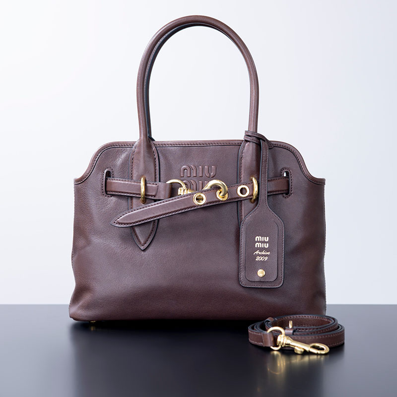 미우미우 미우미우 아방뛰르 레더 토트 백 5BA292 레플리카 6번 이미지 - Bag | 세미샵 레플리카 사이트