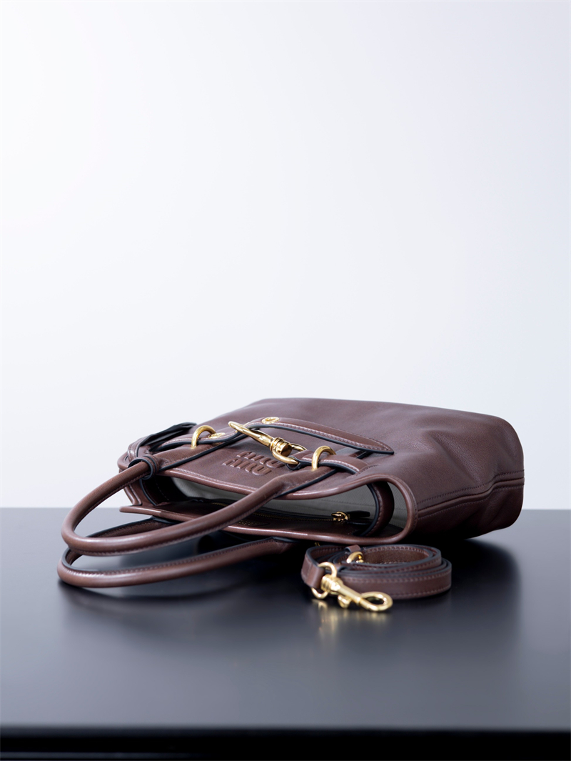 미우미우 미우미우 아방뛰르 레더 토트 백 5BA292 레플리카 4번 이미지 - Bag | 세미샵 레플리카 사이트