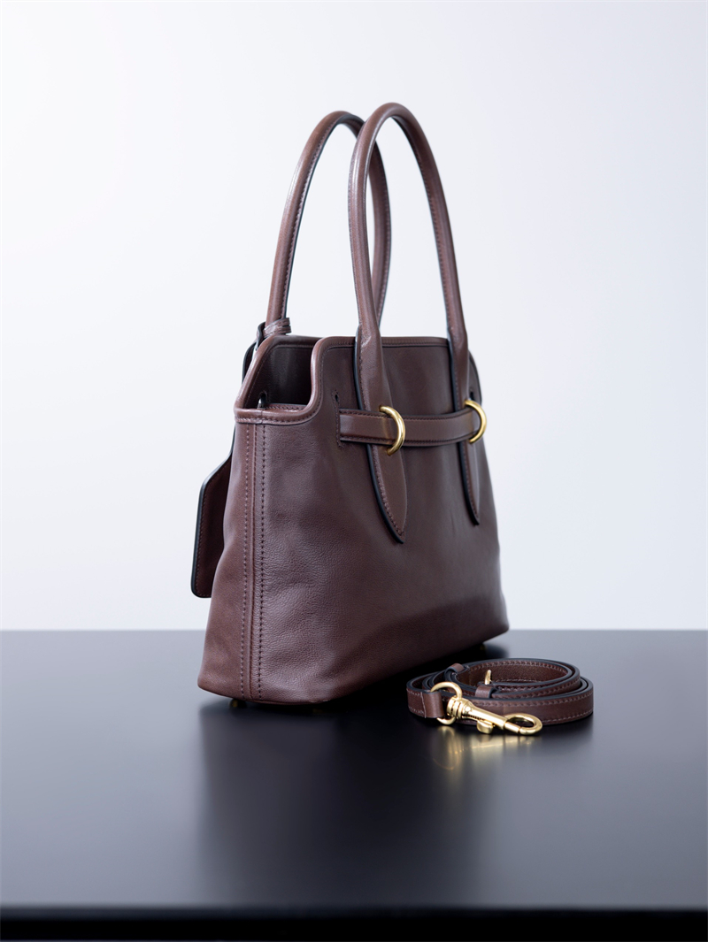 미우미우 미우미우 아방뛰르 레더 토트 백 5BA292 레플리카 18번 이미지 - Bag | 세미샵 레플리카 사이트