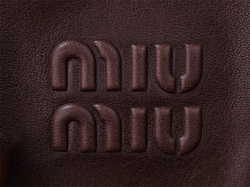 미우미우 미우미우 아방뛰르 레더 토트 백 5BA292 레플리카 8번 이미지 - Bag | 세미샵 레플리카 사이트