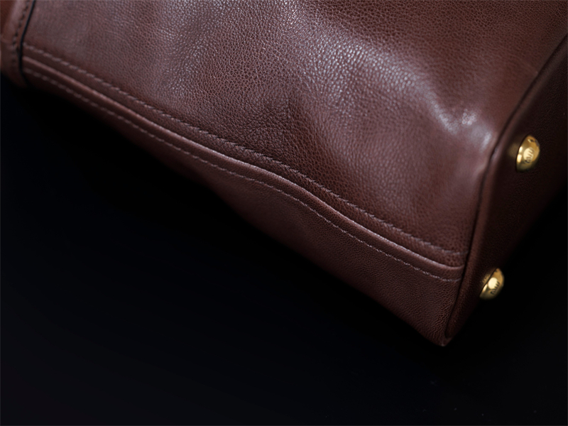 미우미우 미우미우 아방뛰르 레더 토트 백 5BA292 레플리카 13번 이미지 - Bag | 세미샵 레플리카 사이트