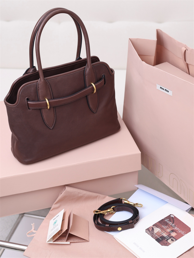 미우미우 미우미우 아방뛰르 레더 토트 백 5BA292 레플리카 26번 이미지 - Bag | 세미샵 레플리카 사이트