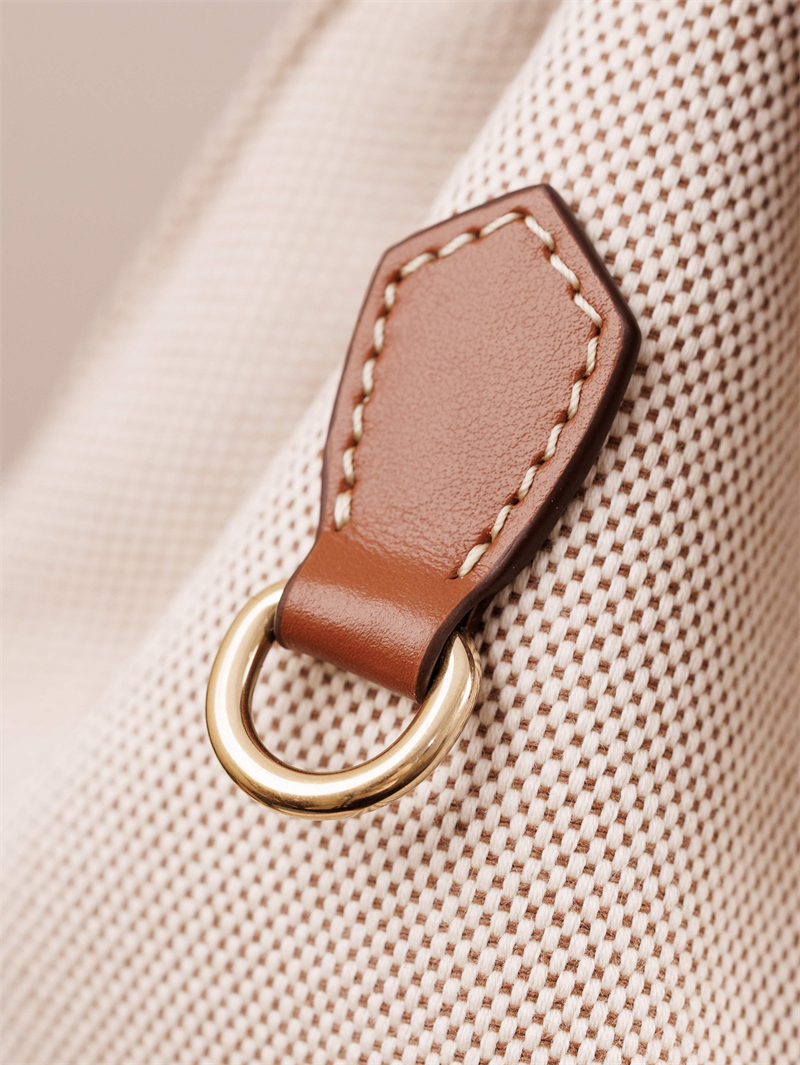 미우미우 미우미우 캔버스 가죽 백팩 라지 5BZ042 레플리카 17번 이미지 - Bag | 세미샵 레플리카 사이트