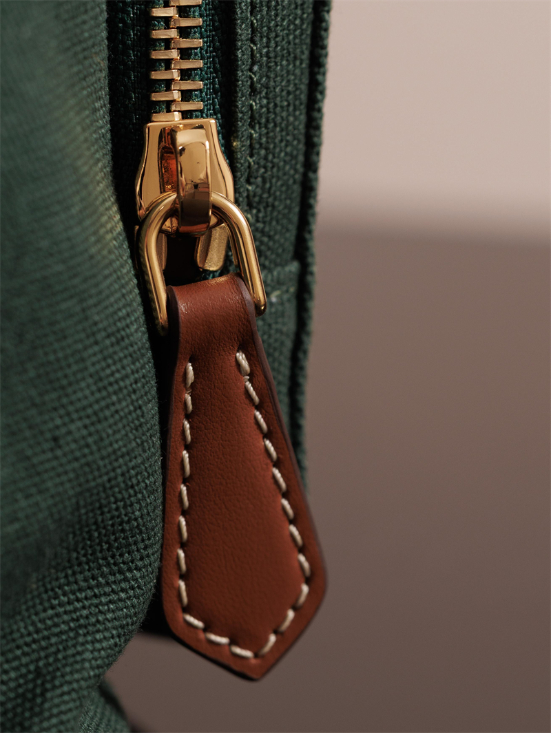 미우미우 미우미우 캔버스 가죽 백팩 라지 5BZ042 레플리카 16번 이미지 - Bag | 세미샵 레플리카 사이트