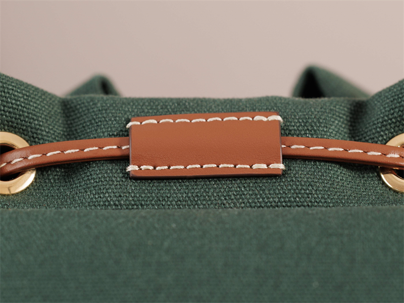 미우미우 미우미우 캔버스 가죽 백팩 라지 5BZ042 레플리카 4번 이미지 - Bag | 세미샵 레플리카 사이트