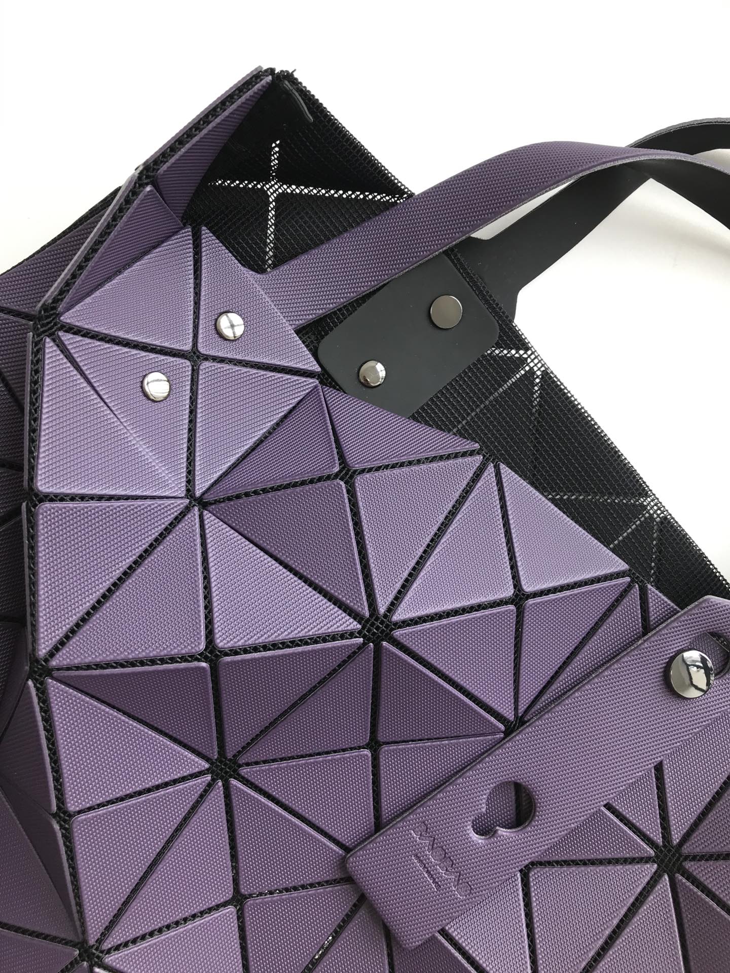 바오바오 바오바오 루센트 토트백 레플리카 7번 이미지 - Bag | 세미샵 레플리카 사이트