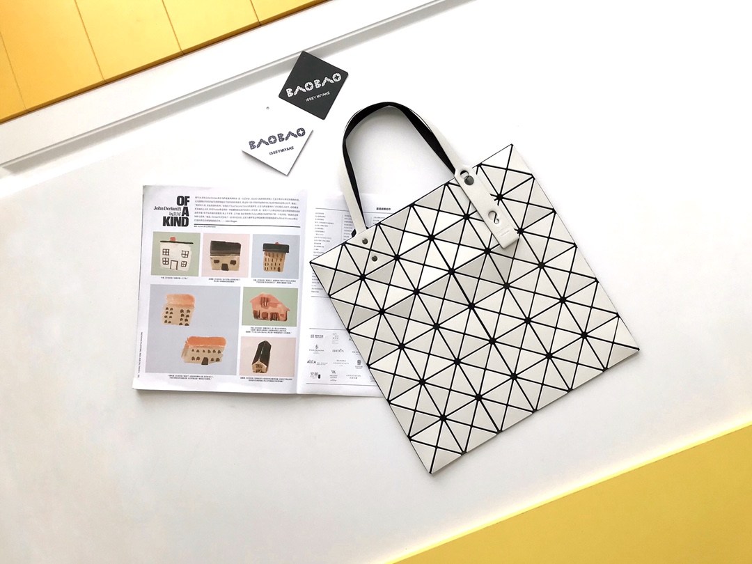 바오바오 바오바오 루센트 토트백 레플리카 10번 이미지 - Bag | 세미샵 레플리카 사이트