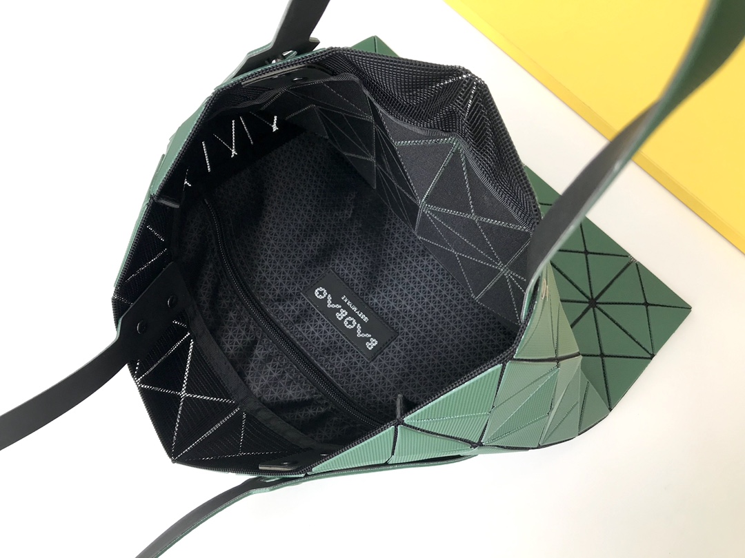 바오바오 바오바오 루센트 토트백 레플리카 25번 이미지 - Bag | 세미샵 레플리카 사이트