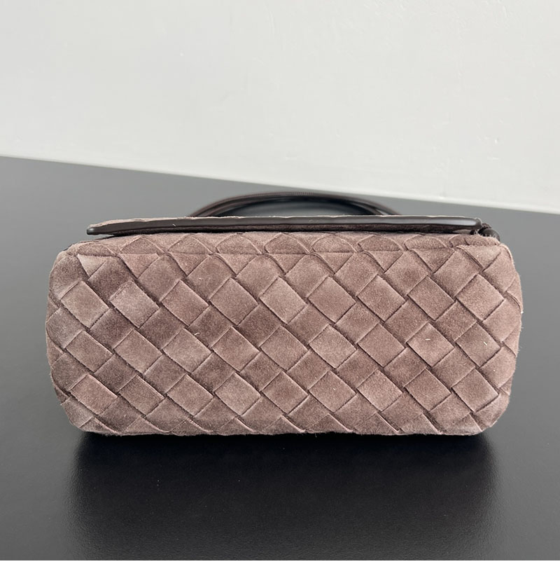 보테가베네타 보테가베네타 노뚜르노 파우치 백 843893 레플리카 11번 이미지 - Bag | 세미샵 레플리카 사이트