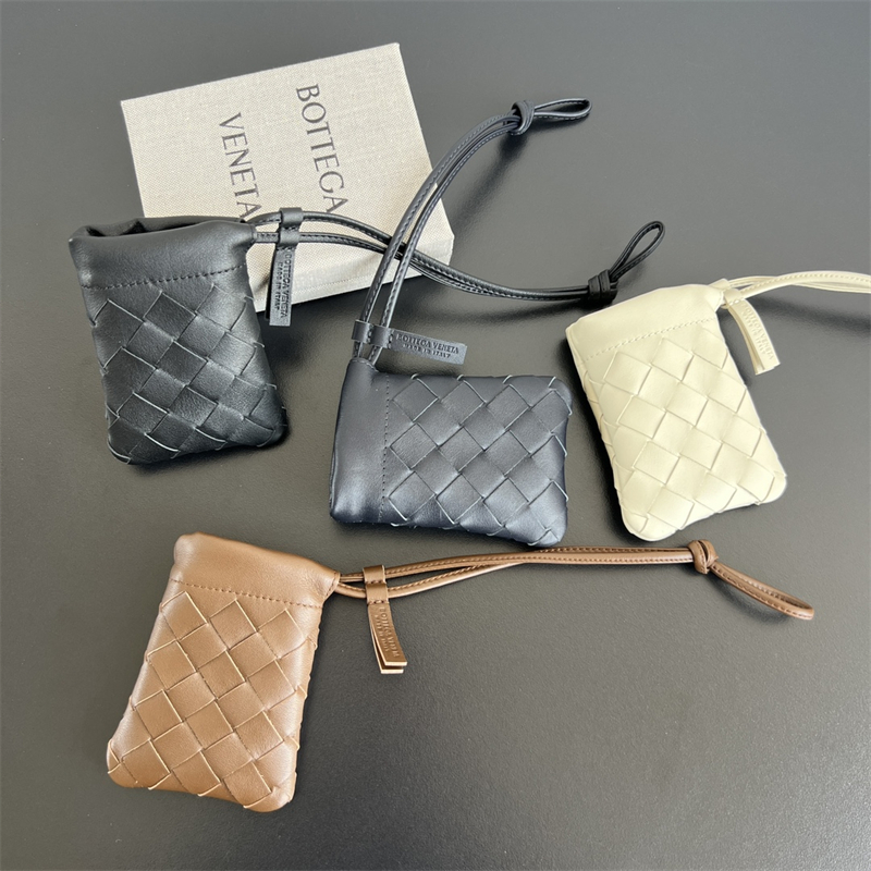 보테가베네타 보테가베네타 마이크로 더스트 백 843903 레플리카 13번 이미지 - Bag | 세미샵 레플리카 사이트