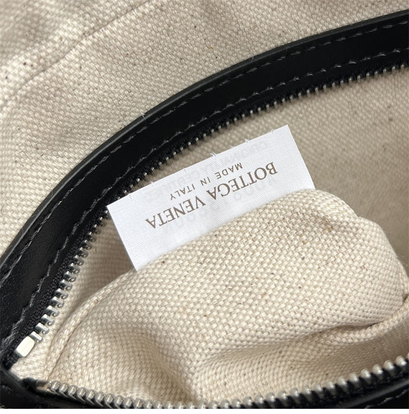 보테가베네타 보테가베네타 스몰 인트레치아토 카메라 백 “ 7 COLOR ” 레플리카 4번 이미지 - Bag | 세미샵 레플리카 사이트