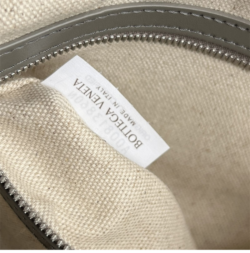 보테가베네타 보테가베네타 스몰 인트레치아토 카메라 백 “ 7 COLOR ” 레플리카 18번 이미지 - Bag | 세미샵 레플리카 사이트