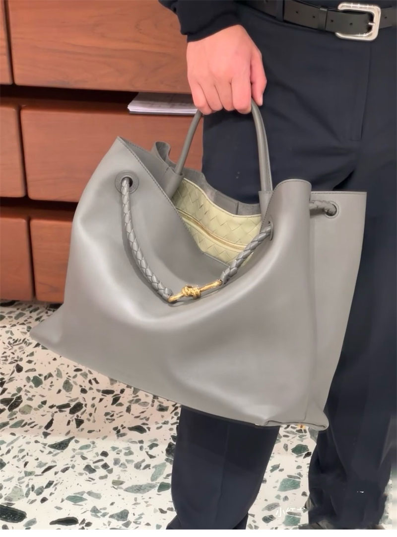 보테가베네타 보테가베네타 라지 안디아모 백 “ 7 COLOR ” 레플리카 10번 이미지 - Bag | 세미샵 레플리카 사이트