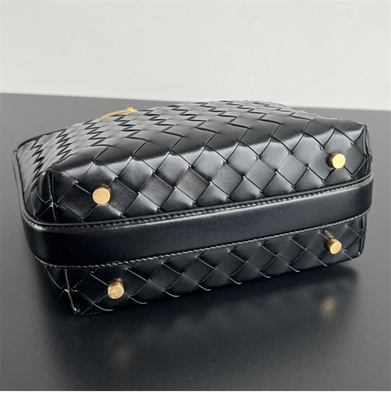 보테가베네타 보테가베네타 월리스 미니 인트레치아토 레더 숄더 백 815395 레플리카 12번 이미지 - Bag | 세미샵 레플리카 사이트