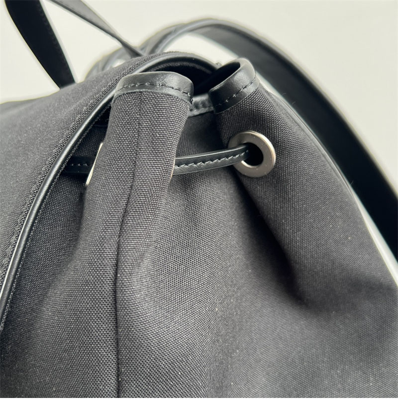 보테가베네타 보테가베네타 크로스로드 멀티포켓 백팩 837377 레플리카 12번 이미지 - Bag | 세미샵 레플리카 사이트