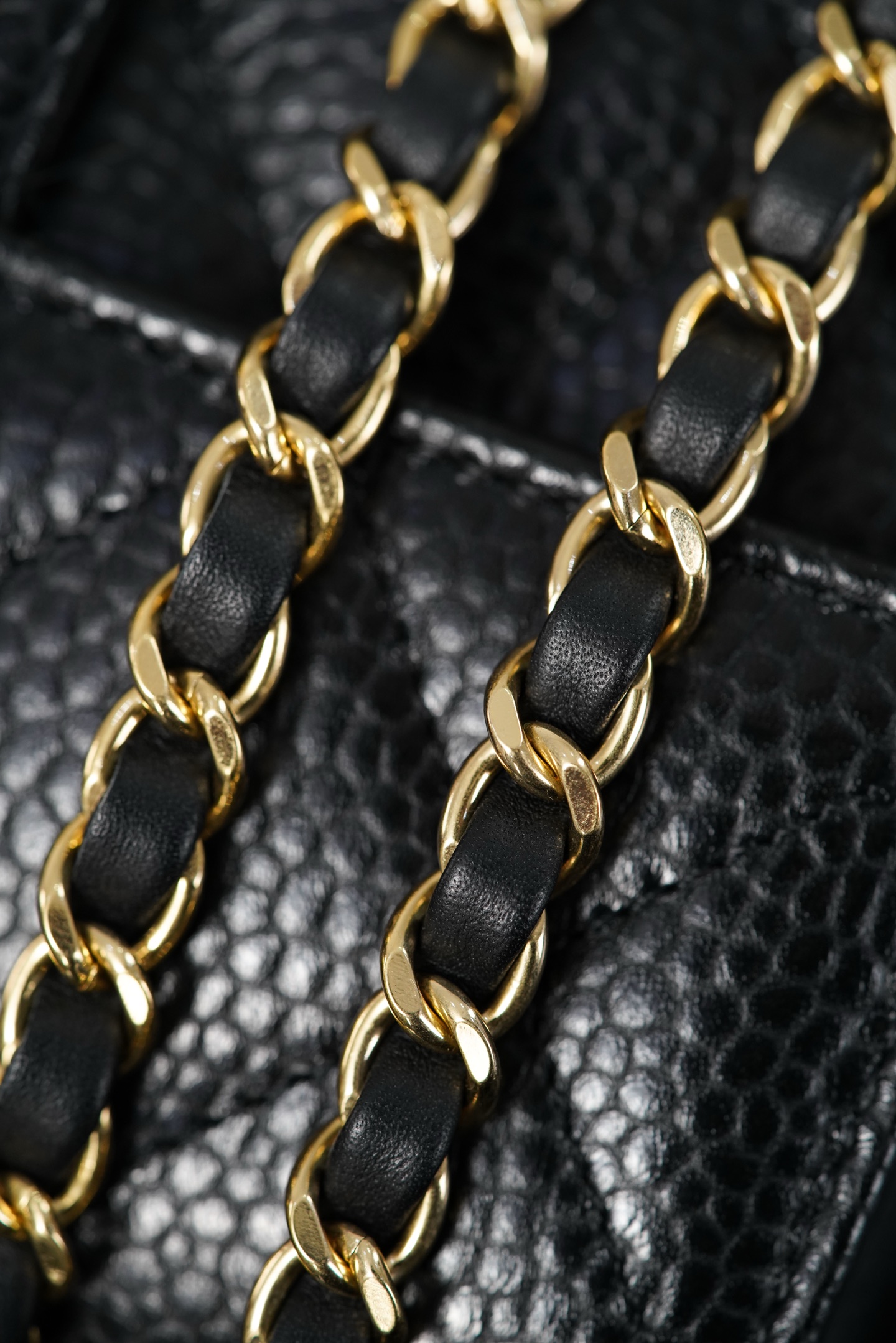 샤넬 샤넬 클래식 캐비어 미니 플랩백 레플리카 11번 이미지 - Bag | 세미샵 레플리카 사이트