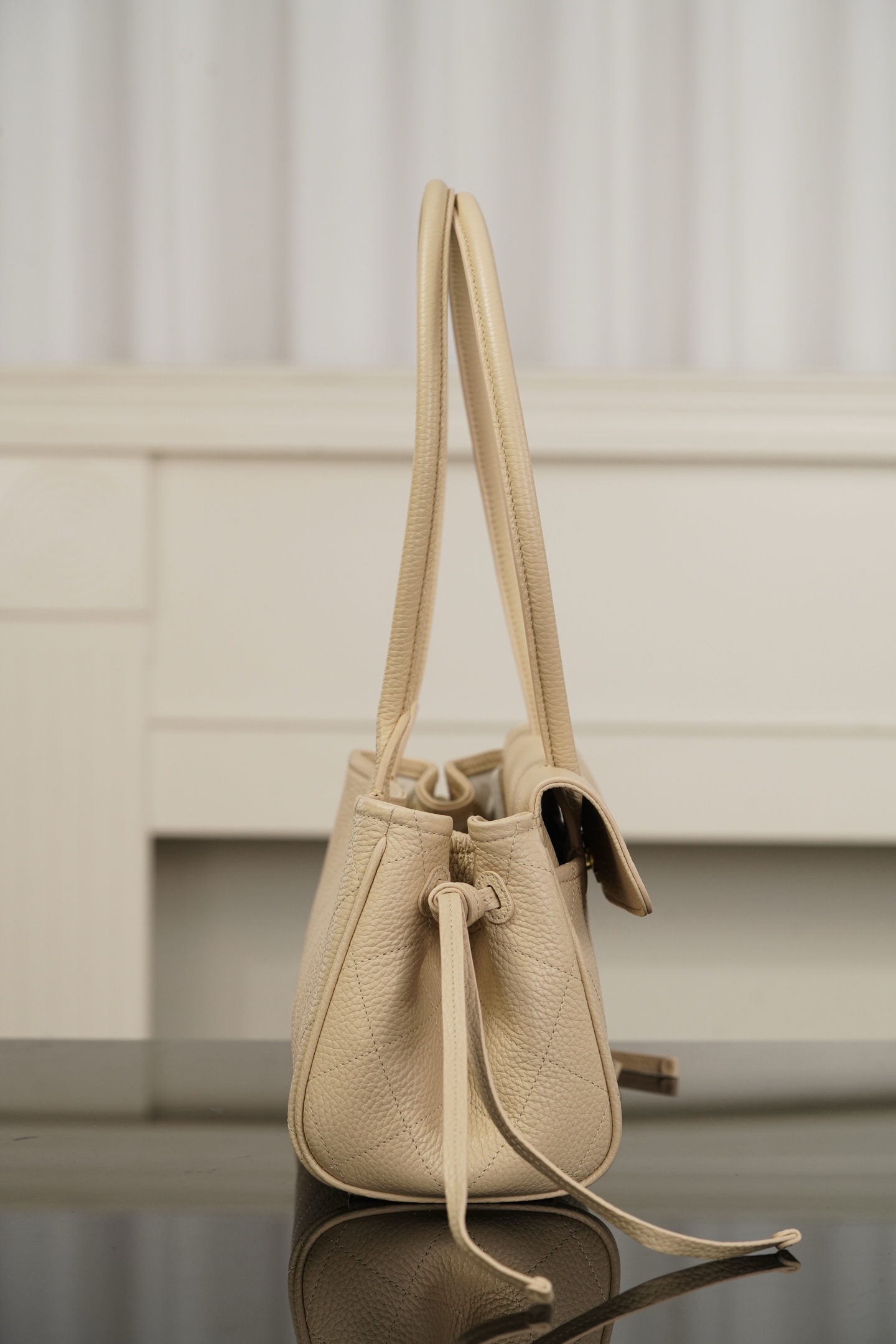 샤넬 샤넬 토트 스몰 레플리카 4번 이미지 - Bag | 세미샵 레플리카 사이트