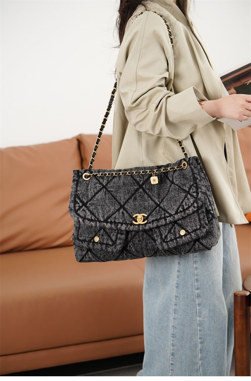 샤넬 샤넬 25K 투포켓 맥시 플랩백 블랙 위시드 데님 레플리카 6번 이미지 - Bag | 세미샵 레플리카 사이트