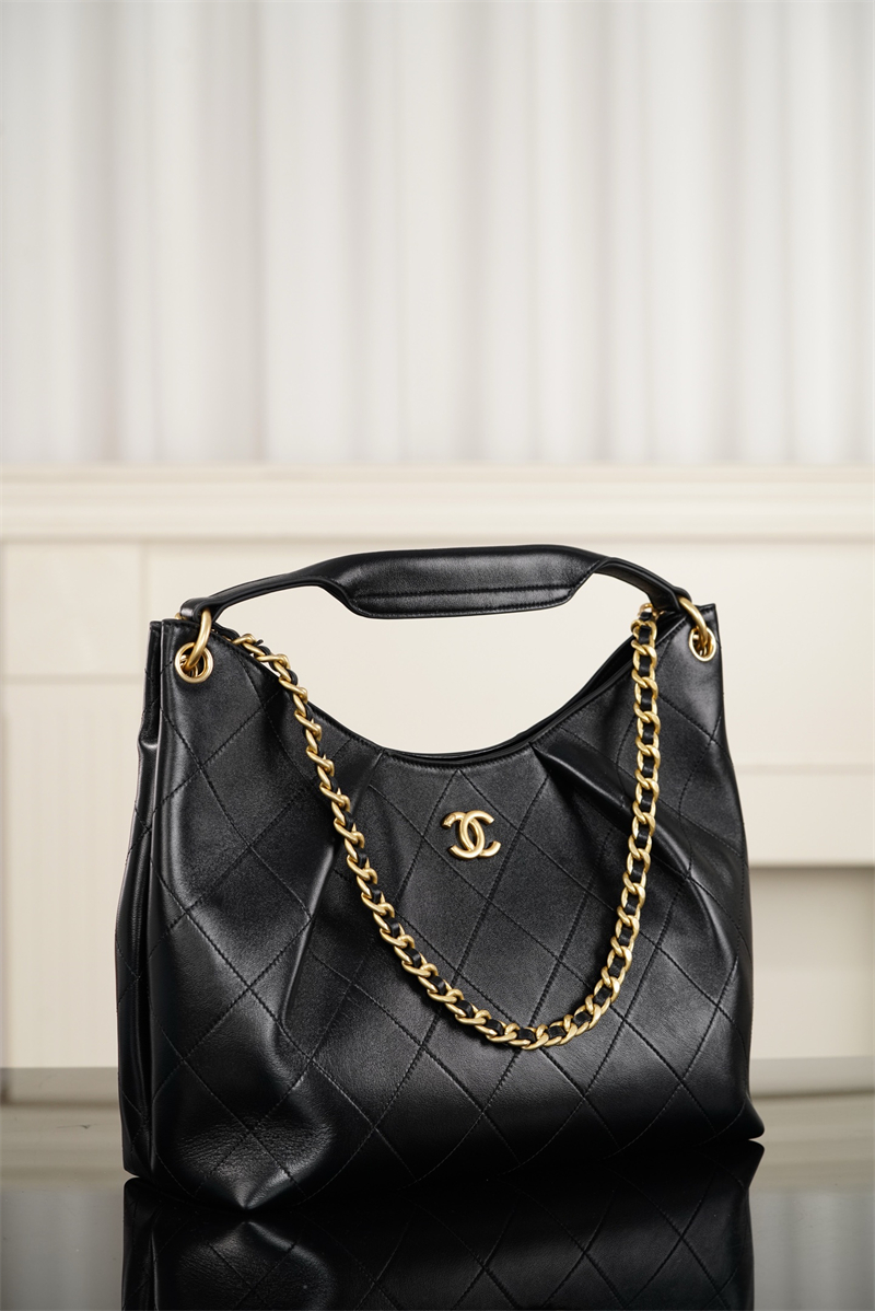 샤넬 샤넬 26C 맥시 호보백 블랙 그레인드 카프스킨 골드 메탈 레플리카 13번 이미지 - Bag | 세미샵 레플리카 사이트