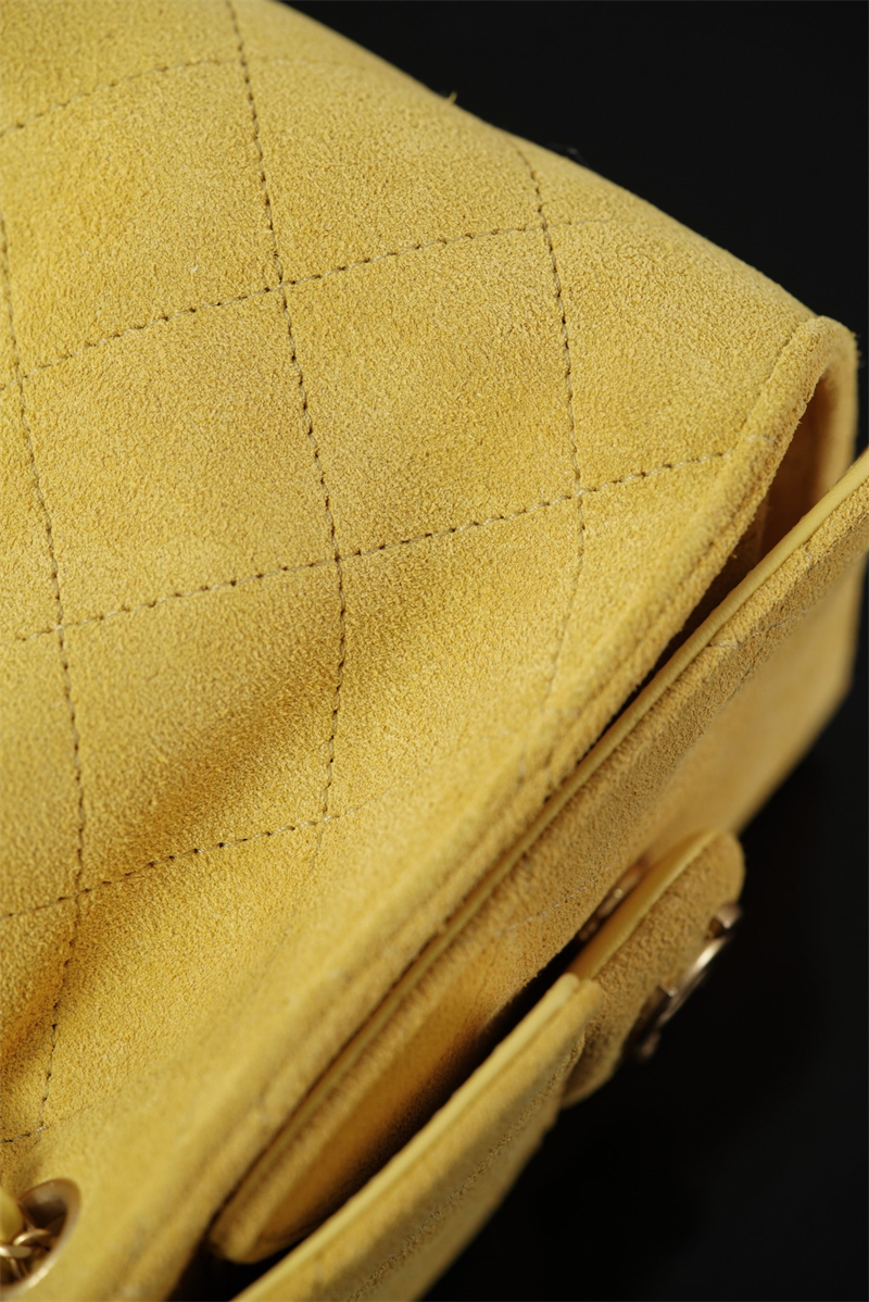 샤넬 샤넬 26C 25 미니 백 스웨이드 카프스킨 골드메탈 옐로우 레플리카 7번 이미지 - Bag | 세미샵 레플리카 사이트