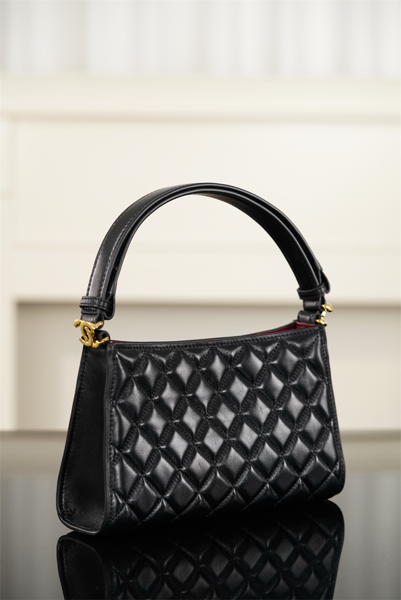 샤넬 샤넬 26X 홀리데이 퀼팅 크리스마스 에디션 호보백 레플리카 14번 이미지 - Bag | 세미샵 레플리카 사이트