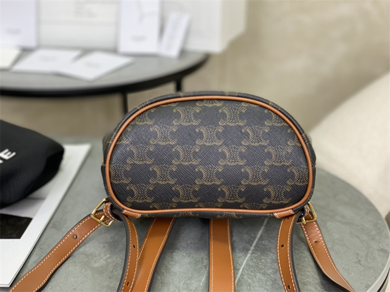 셀린느 셀린느 미니 폴코 백팩 트리옹프 캔버스 탄 197662 레플리카 4번 이미지 - Bag | 세미샵 레플리카 사이트