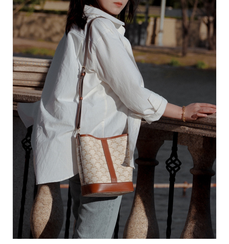 셀린느 셀린느 스몰 버킷백 트리옹프 캔버스 화이트 191442 레플리카 8번 이미지 - Bag | 세미샵 레플리카 사이트