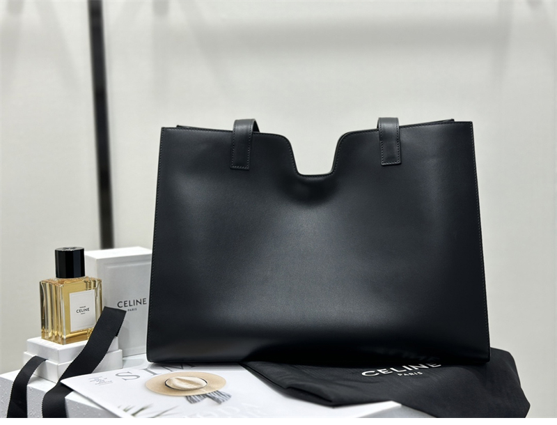 셀린느 셀린느 카바스 16 숄더백 블랙 112583 레플리카 17번 이미지 - Bag | 세미샵 레플리카 사이트