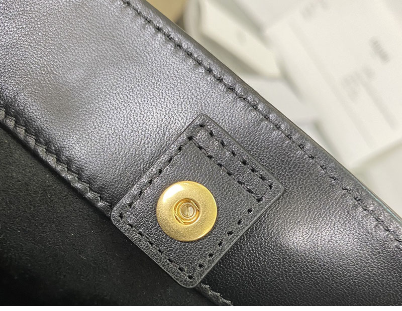 셀린느 셀린느 퀴르 트리옹프 버킷 숄더백 198243 레플리카 3번 이미지 - Bag | 세미샵 레플리카 사이트