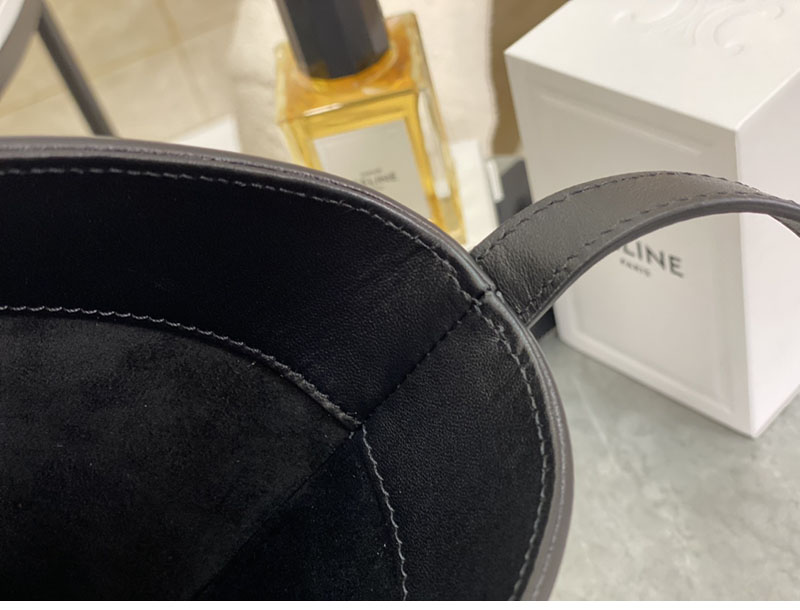 셀린느 셀린느 퀴르 트리옹프 버킷 숄더백 198243 레플리카 17번 이미지 - Bag | 세미샵 레플리카 사이트