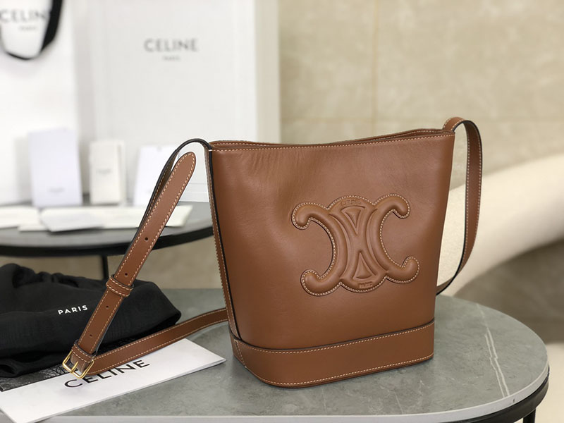 셀린느 셀린느 퀴르 트리옹프 버킷 숄더백 198243 레플리카 8번 이미지 - Bag | 세미샵 레플리카 사이트