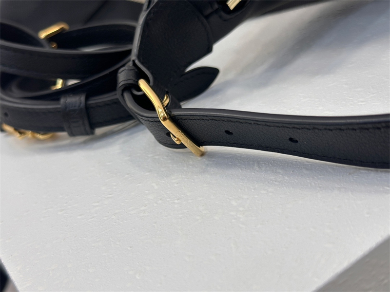 셀린느 셀린느 틴 룰루 백 120723 레플리카 4번 이미지 - Bag | 세미샵 레플리카 사이트