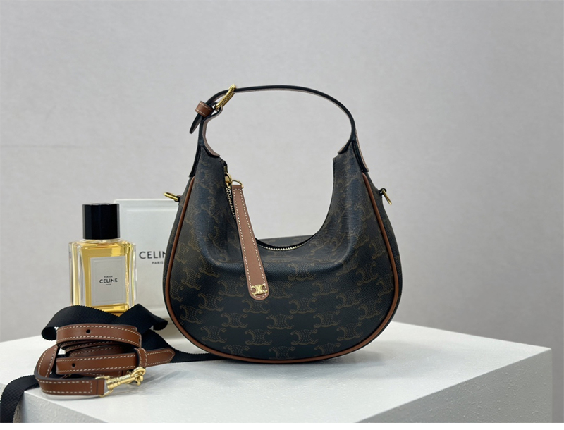 셀린느 셀린느 틴 룰루 숄더백 트리옹프 캔버스 120722 레플리카 16번 이미지 - Bag | 세미샵 레플리카 사이트