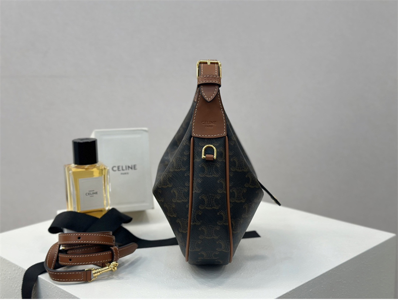 셀린느 셀린느 틴 룰루 숄더백 트리옹프 캔버스 120722 레플리카 2번 이미지 - Bag | 세미샵 레플리카 사이트