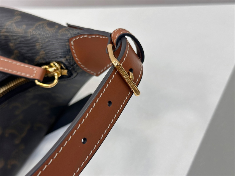 셀린느 셀린느 틴 룰루 숄더백 트리옹프 캔버스 120722 레플리카 5번 이미지 - Bag | 세미샵 레플리카 사이트