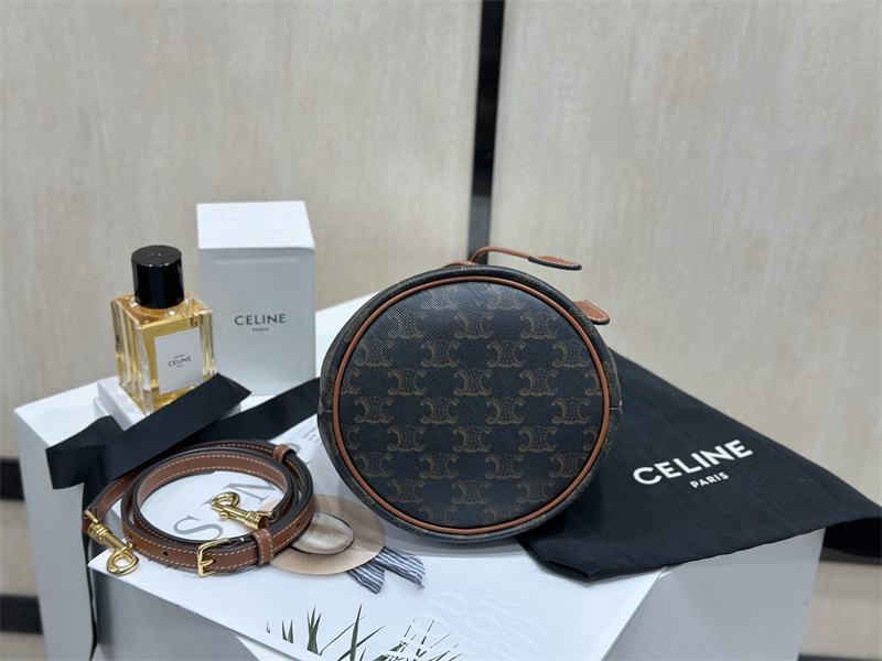 셀린느 셀린느 틴 클라라 백 트리옹프 캔버스 121672 레플리카 17번 이미지 - Bag | 세미샵 레플리카 사이트