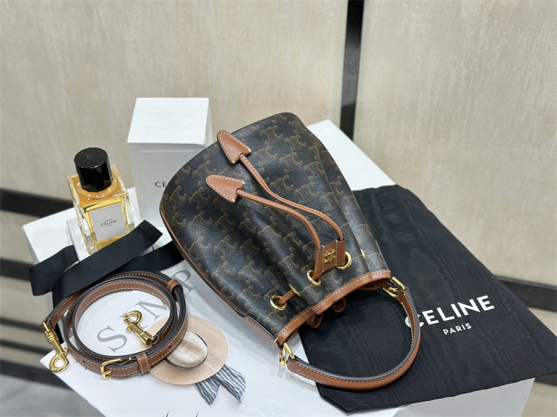 셀린느 셀린느 틴 클라라 백 트리옹프 캔버스 121672 레플리카 18번 이미지 - Bag | 세미샵 레플리카 사이트