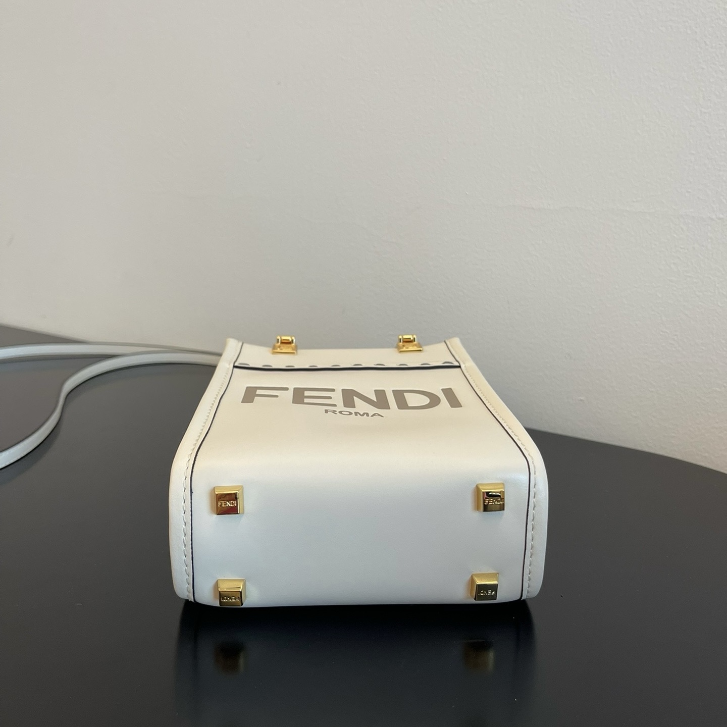 펜디 펜디 미니 션샤인 쇼퍼백 레플리카 3번 이미지 - Bag | 세미샵 레플리카 사이트