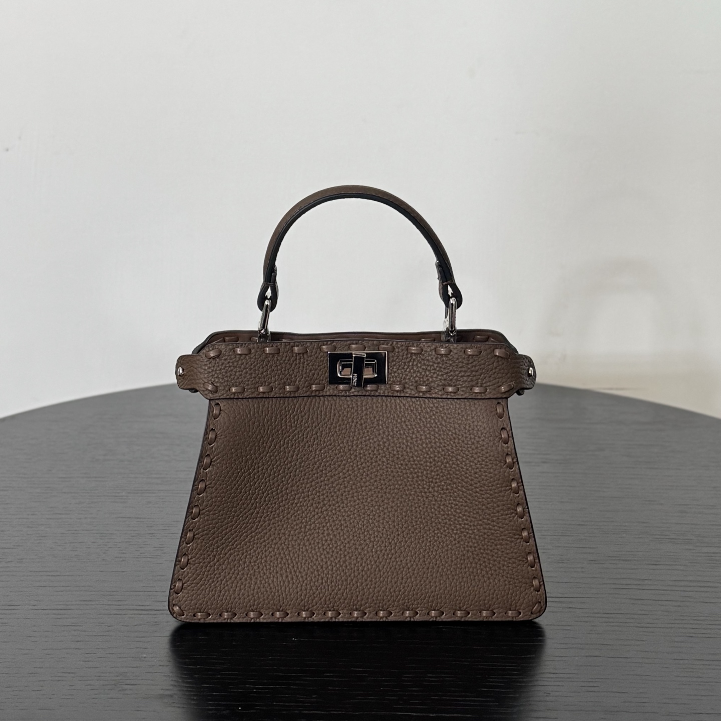 펜디 펜디 쁘띠 피카부 아이씨 유 레플리카 1번 이미지 - Bag | 세미샵 레플리카 사이트