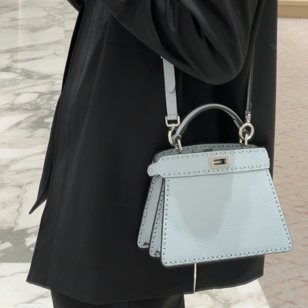 펜디 펜디 쁘띠 피카부 아이씨 유 레플리카 8번 이미지 - Bag | 세미샵 레플리카 사이트