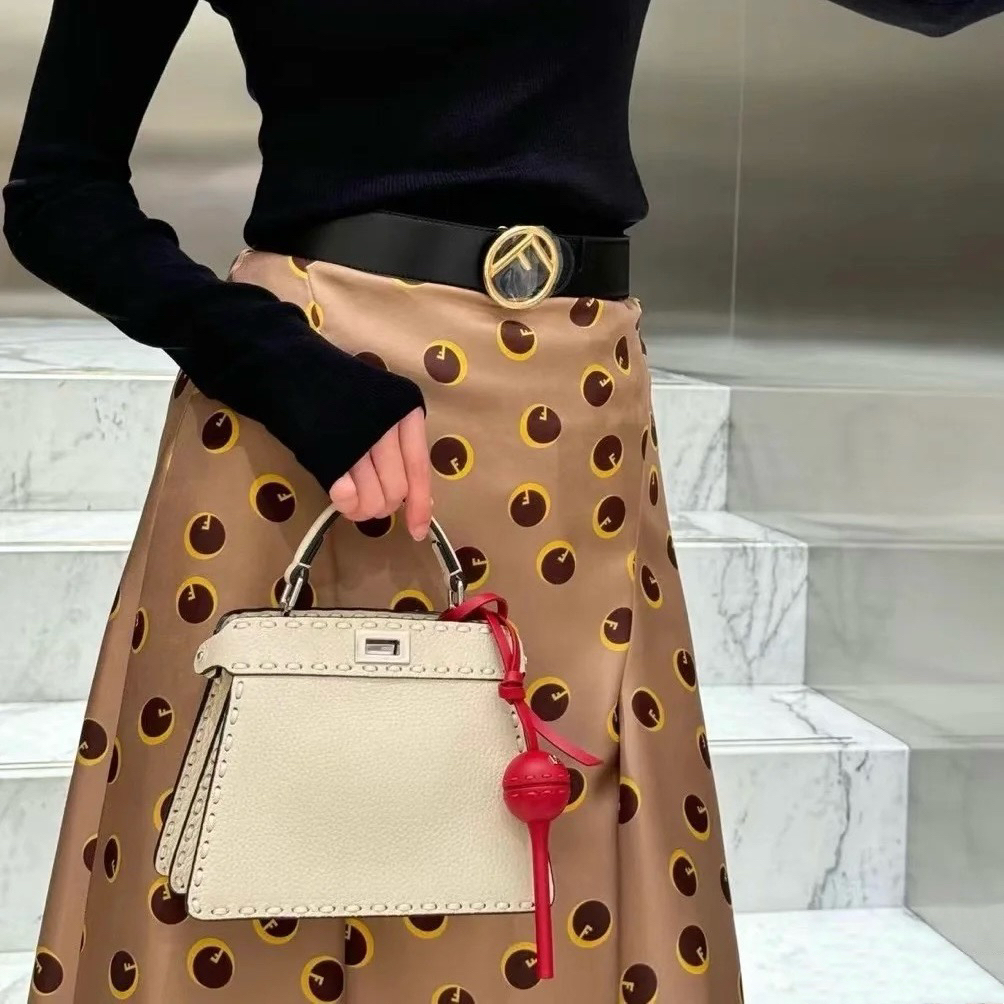 펜디 펜디 쁘띠 피카부 아이씨 유 레플리카 8번 이미지 - Bag | 세미샵 레플리카 사이트