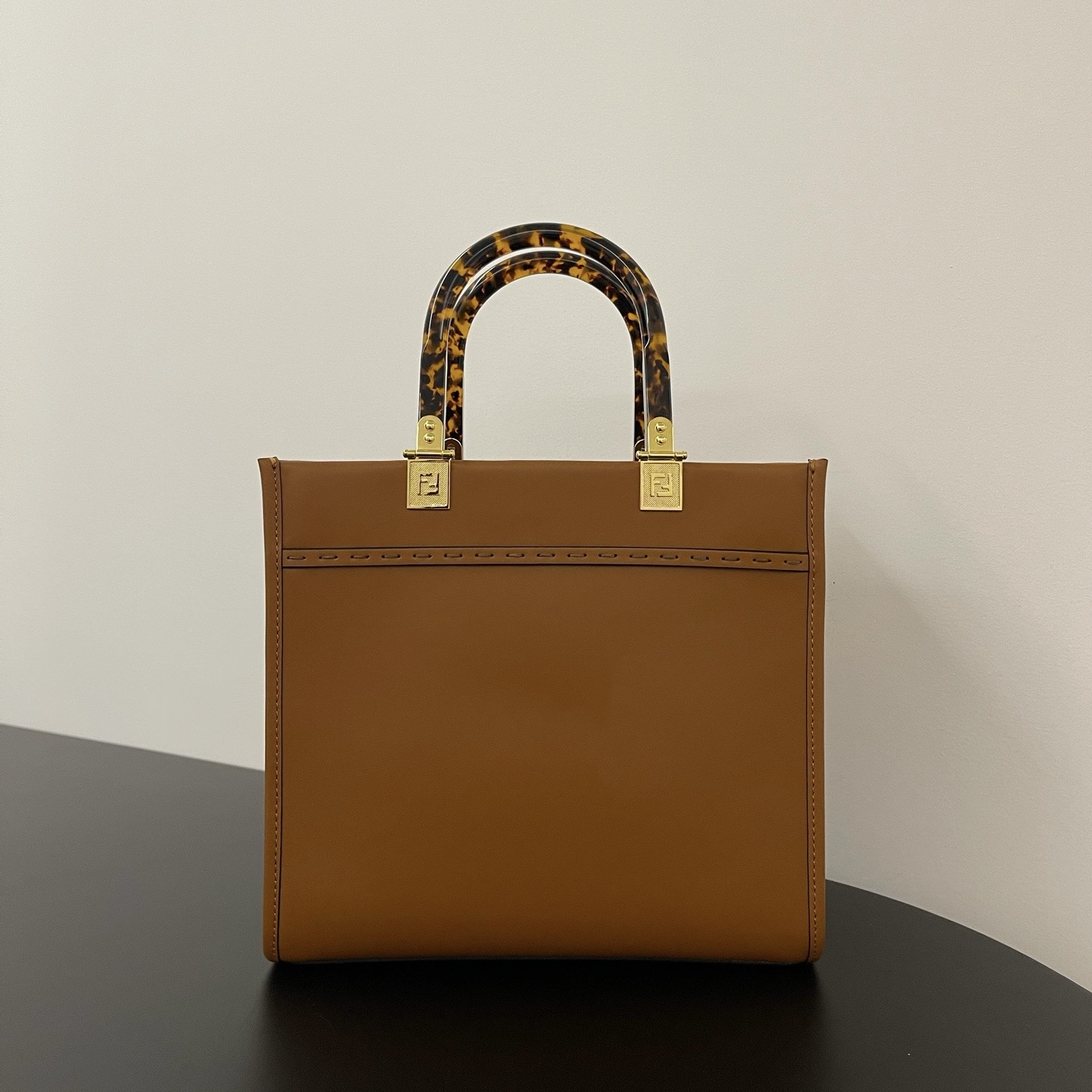 펜디 펜디 스몰 션샤인 쇼퍼백 레플리카 2번 이미지 - Bag | 세미샵 레플리카 사이트