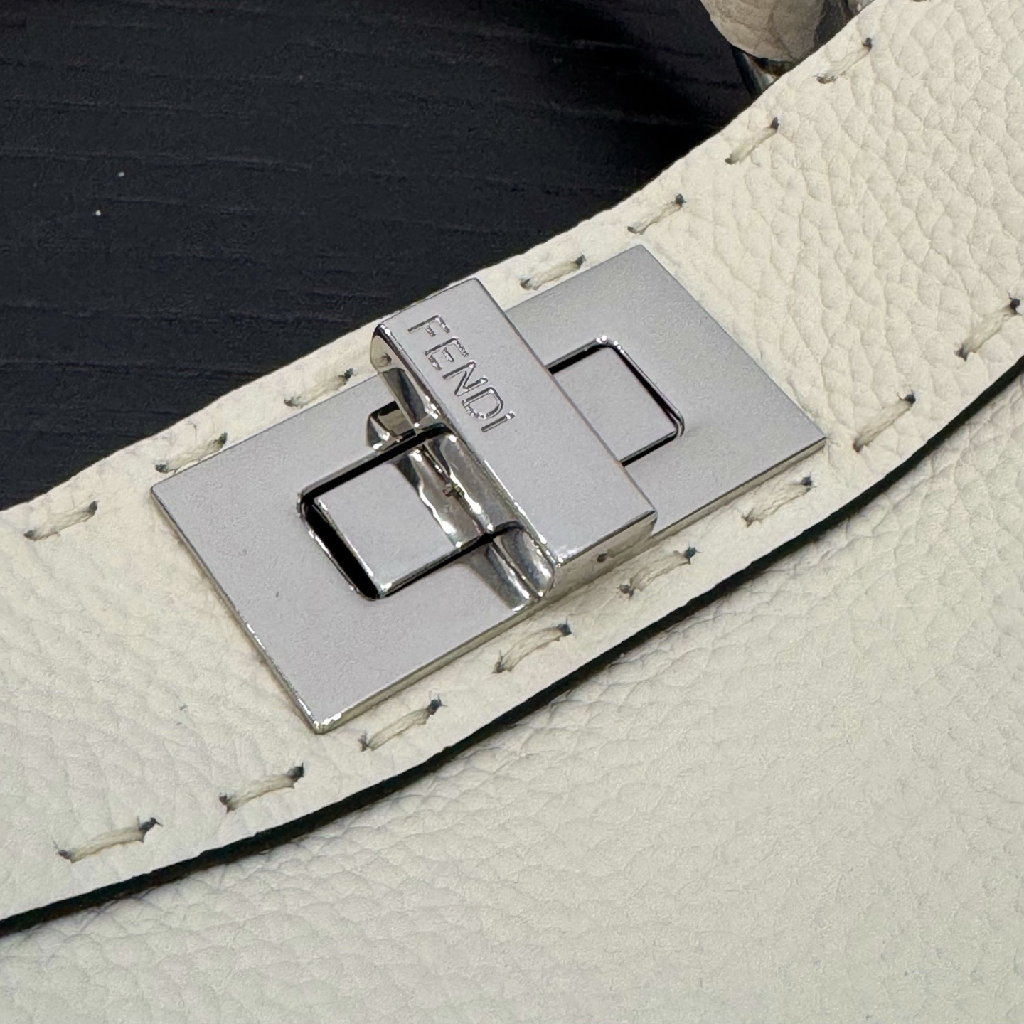 펜디 펜디 스몰 피카부 아이씨 유 레플리카 5번 이미지 - Bag | 세미샵 레플리카 사이트