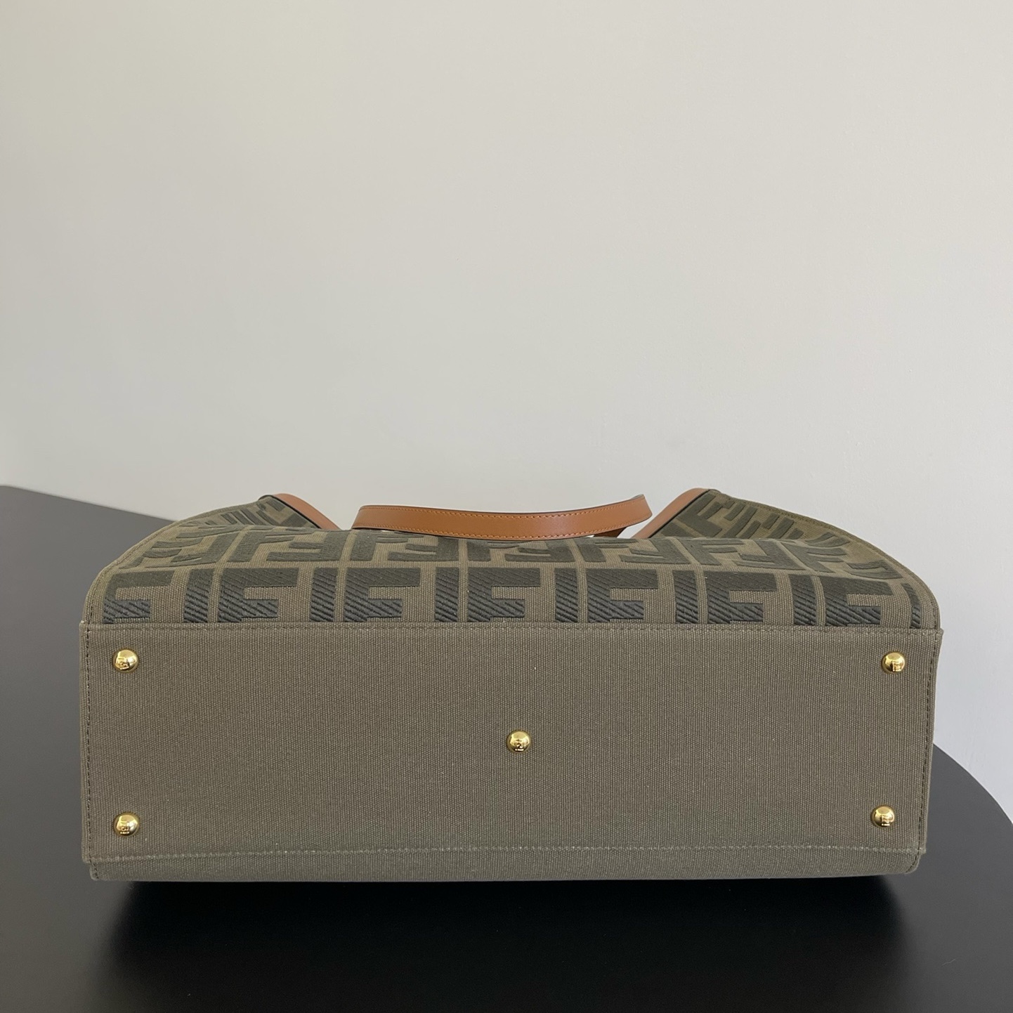 펜디 펜디 피카부 X토트 FF 카키 캔버스 레플리카 4번 이미지 - Bag | 세미샵 레플리카 사이트