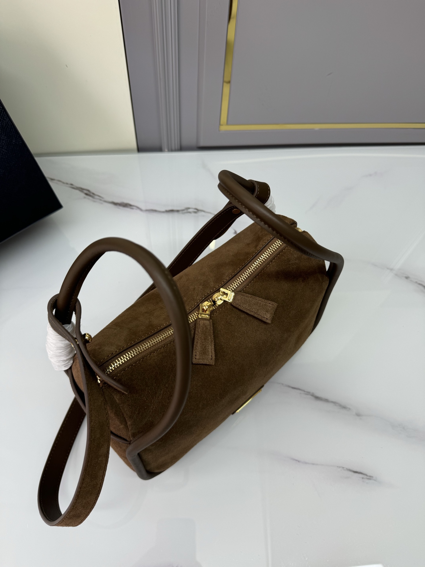 프라다 프라다 달링 스웨이드 핸드백 레플리카 5번 이미지 - Bag | 세미샵 레플리카 사이트