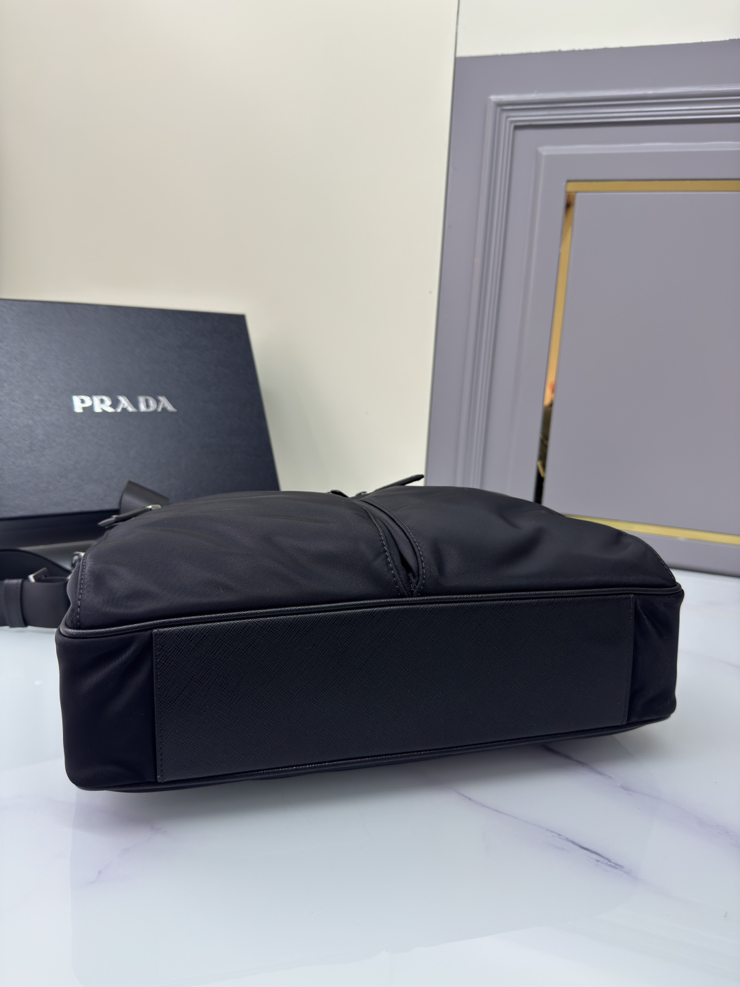 프라다 프라다 리나일론 사피아노 레더 토트백 레플리카 4번 이미지 - Bag | 세미샵 레플리카 사이트