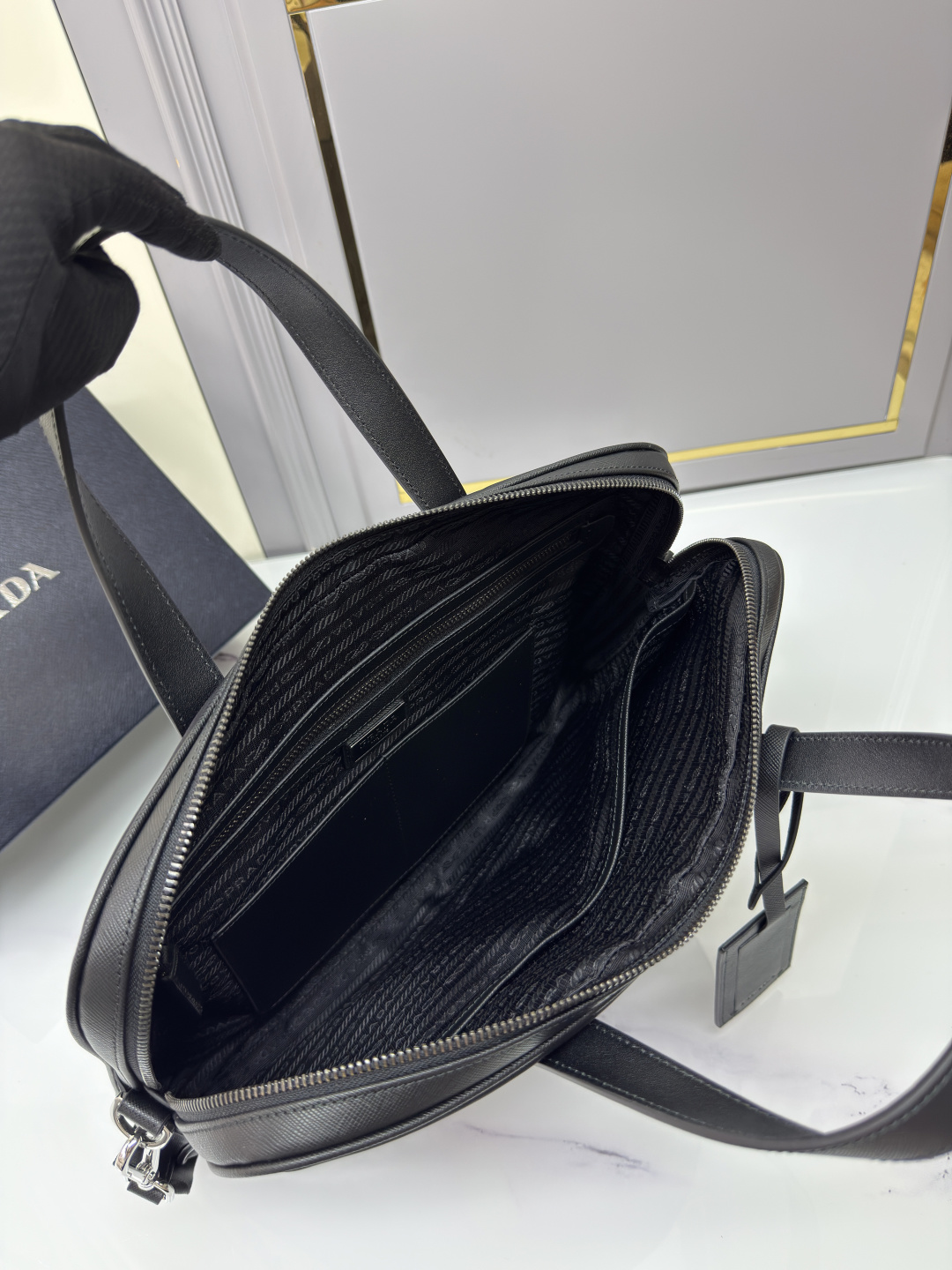 프라다 프라다 리나일론 사피아노 브리프 케이스 레플리카 6번 이미지 - Bag | 세미샵 레플리카 사이트