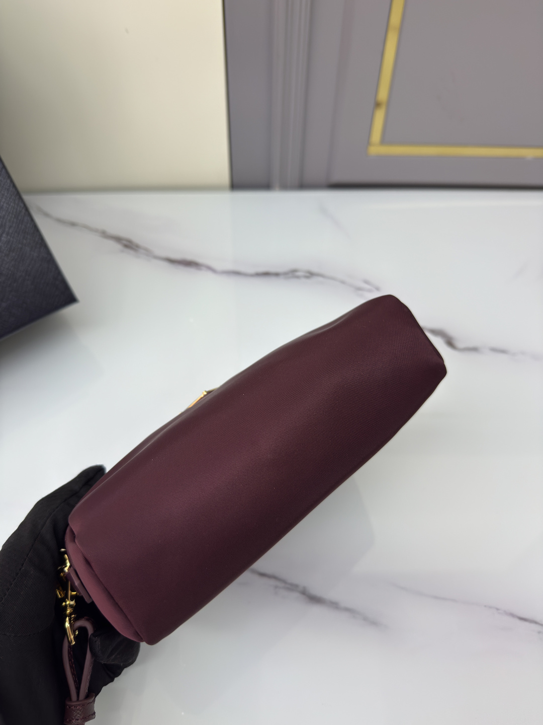 프라다 프라다 리나일론 스몰 파우치 레플리카 13번 이미지 - Bag | 세미샵 레플리카 사이트