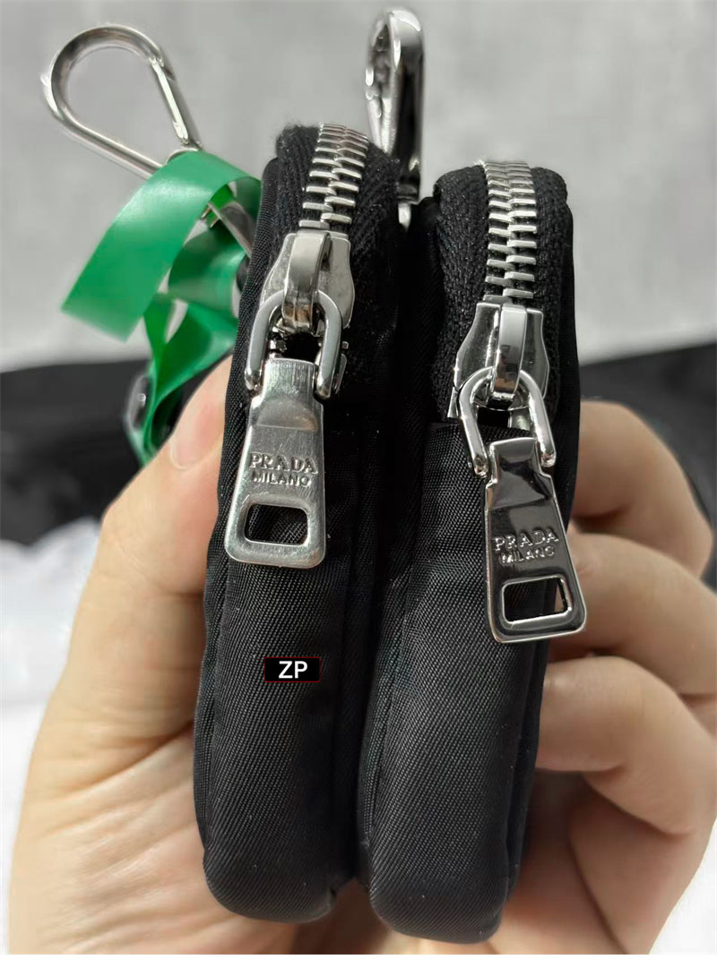 프라다 프라다 리에디션 2005 리나일론 숄더백 레플리카 10번 이미지 - Bag | 세미샵 레플리카 사이트